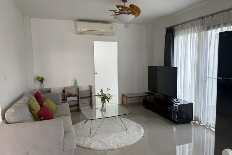 House in Chiang Mai, Thailand 4 bedrooms № 154716 - photo 3