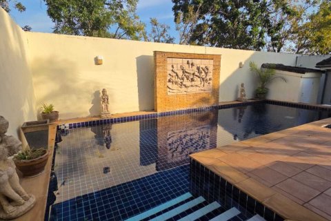 Villa in Kathu, Thailand 4 bedrooms № 154721 - photo 13
