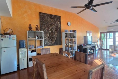 Villa in Kathu, Thailand 4 bedrooms № 154721 - photo 12