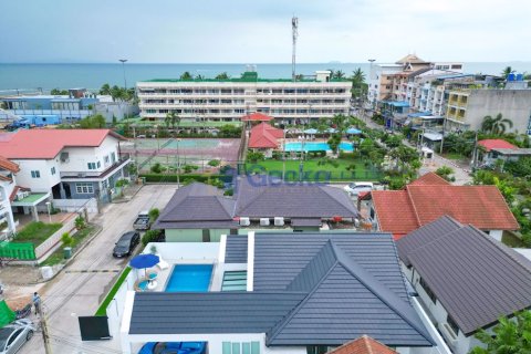 Maison à Pattaya, Thaïlande 4 chambres № 196654 - photo 15