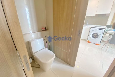Condo in Pattaya, Thailand, 1 bedroom № 196655 - photo 10