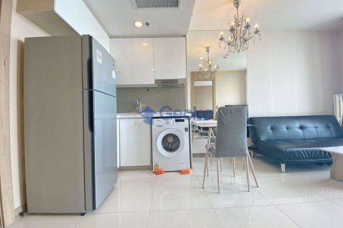 Condo in Pattaya, Thailand, 1 bedroom № 196655 - photo 2