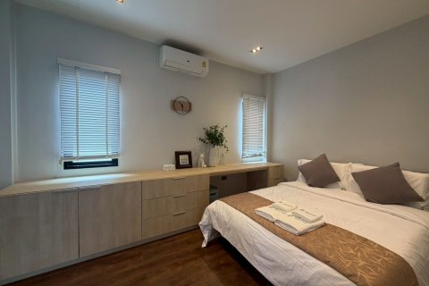 Villa in Chiang Mai, Thailand 5 bedrooms № 160367 - photo 23