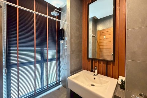 Villa in Chiang Mai, Thailand 5 bedrooms № 160367 - photo 5