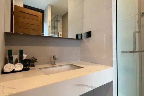 Villa in Chiang Mai, Thailand 5 bedrooms № 160367 - photo 19