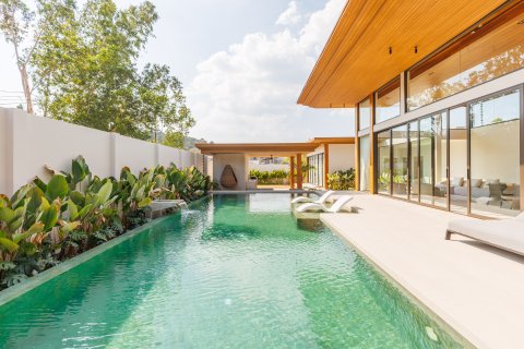 Villa in Phuket, Thailand 5 bedrooms № 160368 - photo 6