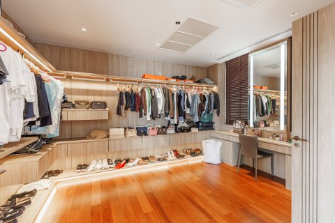 Villa in Phuket, Thailand 5 bedrooms № 160368 - photo 21