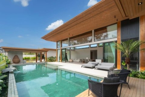 Villa in Phuket, Thailand 5 bedrooms № 160368 - photo 6