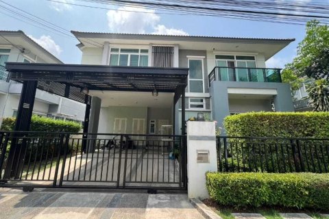 Maison à Saphan Sung, Bangkok, Thaïlande 4 chambres № 167275
