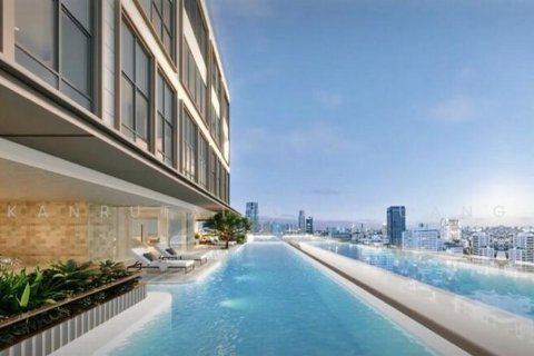 Studio in the Condo in Phaya Thai, Bangkok, Thailand  № 167273 - photo 2