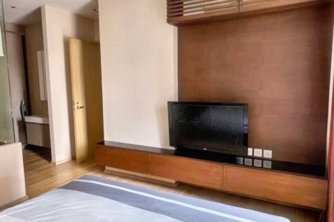 Кондоминиум с 2 спальнями в Пхракханонге, Бангкок, Таиланд № 114017 - фото 7