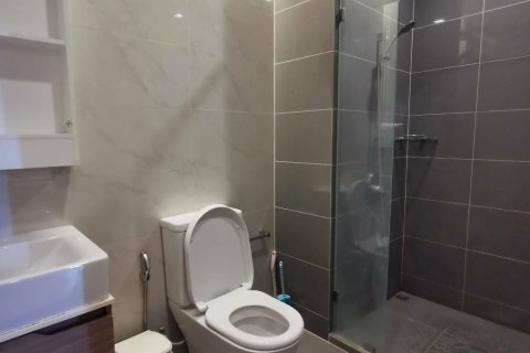 Студия в кондо в Ваттхане, Бангкок, Таиланд № 150270 - фото 11
