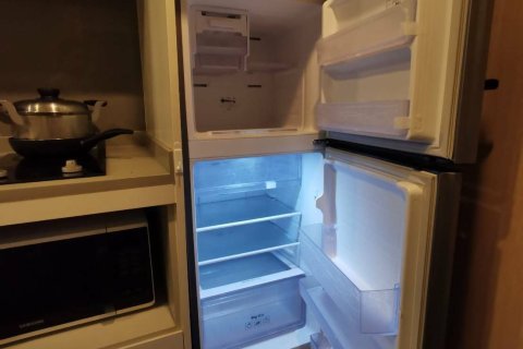 Студия в кондо в Ваттхане, Бангкок, Таиланд № 150270 - фото 2