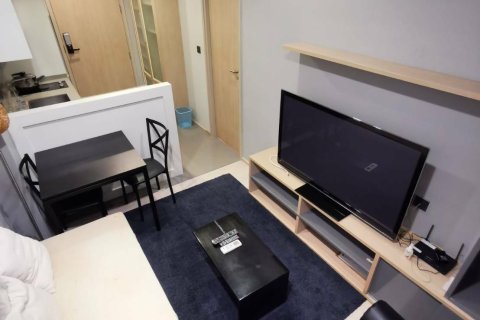 Студия в кондо в Ваттхане, Бангкок, Таиланд № 150270 - фото 6