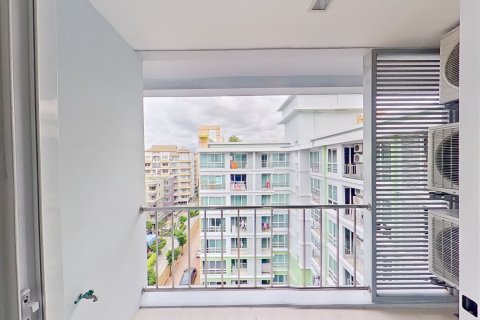 Condo in Din Daeng, Bangkok, Thailand, 2 bedrooms  № 137745 - photo 3