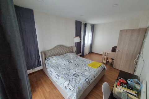 House in Pattaya, Thailand 3 bedrooms № 149493 - photo 10