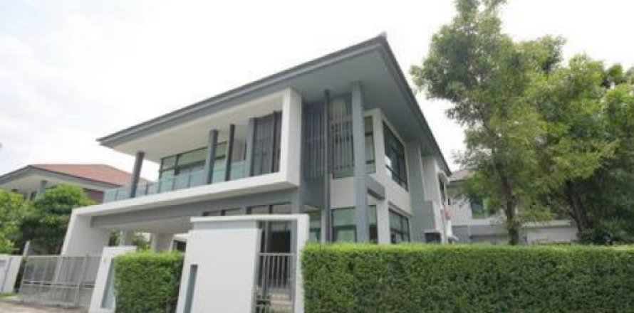 Villa in Bangkok, Thailand 4 bedrooms № 192819