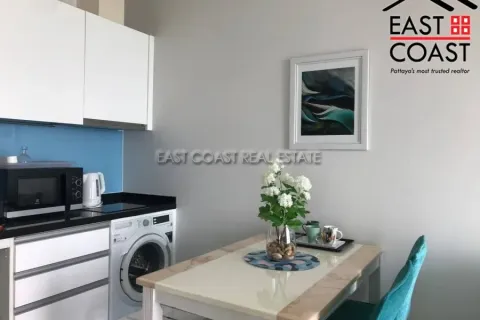 Estudio en el condominio en Jomtien Beach, Pattaya, Tailandia № 212400 - foto 7