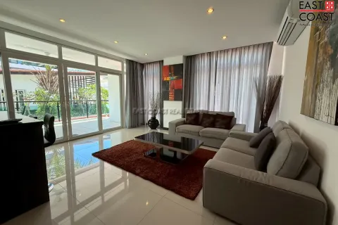 Condominio de 1 dormitorio en Pattaya, Tailandia № 212399 - foto 2