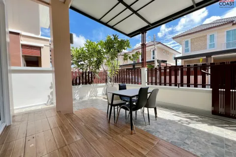 Casa de 3 dormitorios en Pattaya, Tailandia № 212401 - foto 5