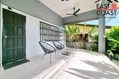 Casa de 3 dormitorios en Pattaya, Tailandia № 212397 - foto 18