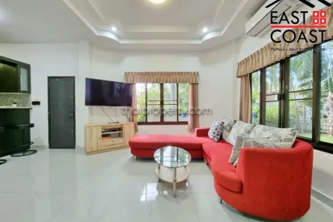 Casa de 3 dormitorios en Pattaya, Tailandia № 212397 - foto 7