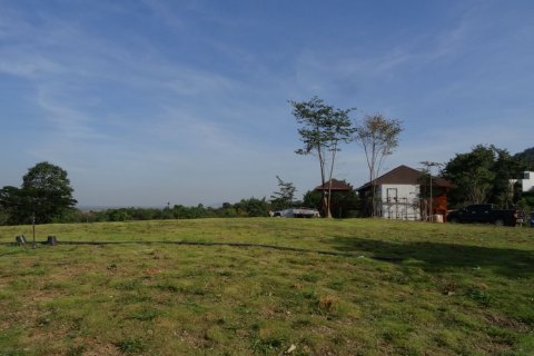 Land in Saraburi, Thailand 1072 sq.m. № 138269 - photo 3