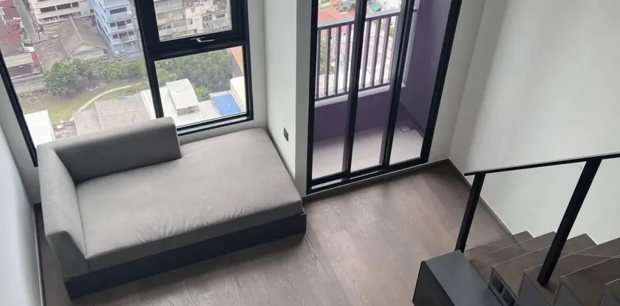 Studio à Bang Rak, Bangkok, Thaïlande № 155261