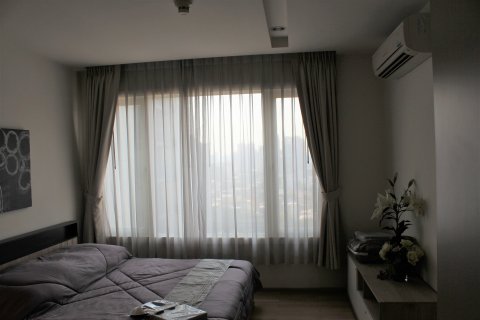 Студия в кондо в Клонг Тоэй, Бангкок, Таиланд № 155264 - фото 7