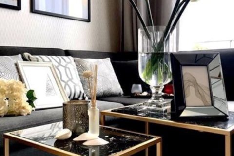 Condo in Watthana, Bangkok, Thailand, 2 bedrooms  № 155262 - photo 3