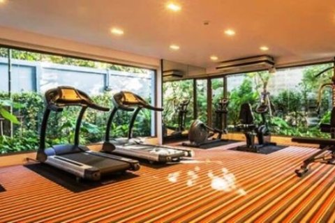 Condo in Watthana, Bangkok, Thailand, 2 bedrooms  № 155262 - photo 16