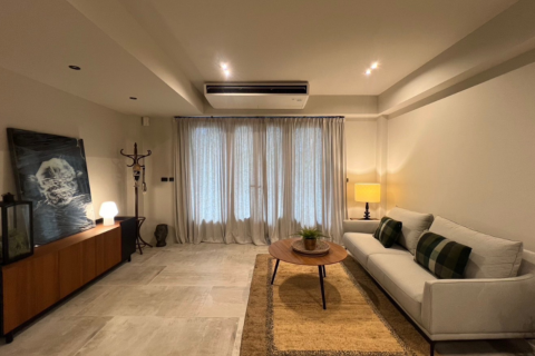 House in Bangkok, Thailand 4 bedrooms № 180583 - photo 4