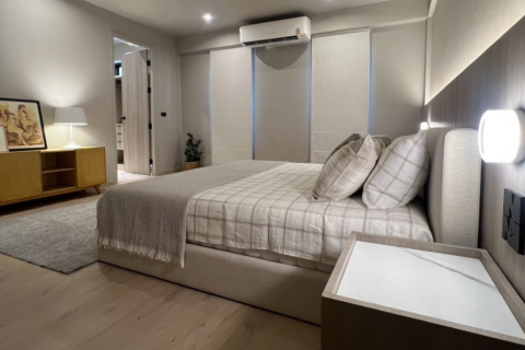 House in Bangkok, Thailand 4 bedrooms № 180583 - photo 12