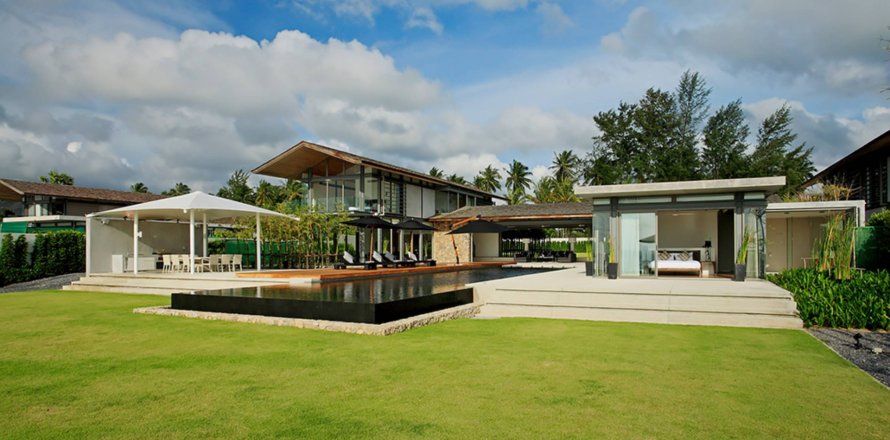 House in Phang Nga, Thailand 6 bedrooms № 180585