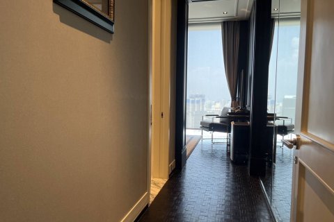 Condo in Bangkok, Thailand, 3 bedrooms  № 180586 - photo 24