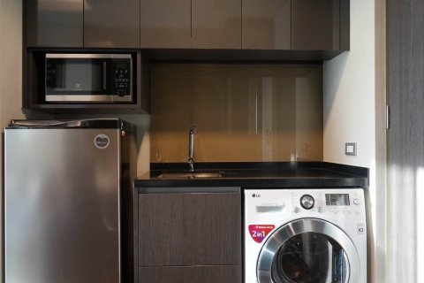 Condo à Bangkok, Thaïlande, 1 chambre № 143875 - photo 5