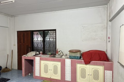 Таунхаус в Мае Танге, Таиланд с 3 спальнями  № 149140 - фото 4