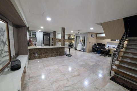 Townhouse à Bangkok Yai, Thaïlande 3 chambres № 171660 - photo 4