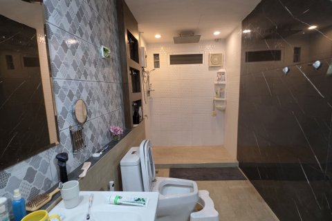 Townhouse à Bangkok Yai, Thaïlande 3 chambres № 171660 - photo 17