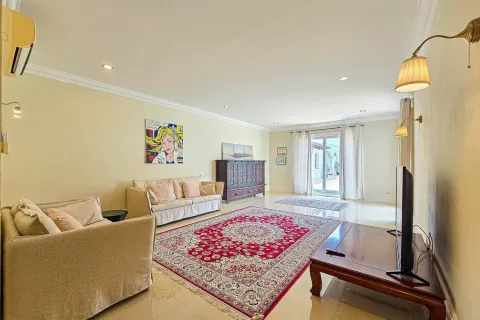 Villa in Pattaya, Thailand 6 bedrooms № 171659 - photo 14