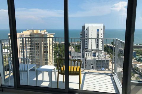 Condo in Cha-am, Thailand, 2 bedrooms № 171658 - photo 4