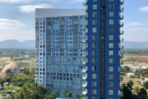 Condo in Cha-am, Thailand, 2 bedrooms № 171658 - photo 12