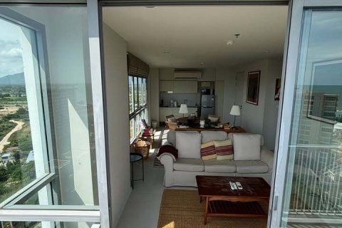 Condo in Cha-am, Thailand, 2 bedrooms № 171658 - photo 2