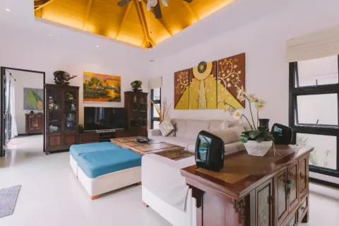 Villa in Phuket, Thailand 3 bedrooms № 136962 - photo 11