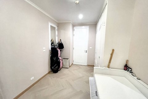 Кондоминиум с 2 спальнями в Бангкоке, Таиланд № 114227 - фото 10