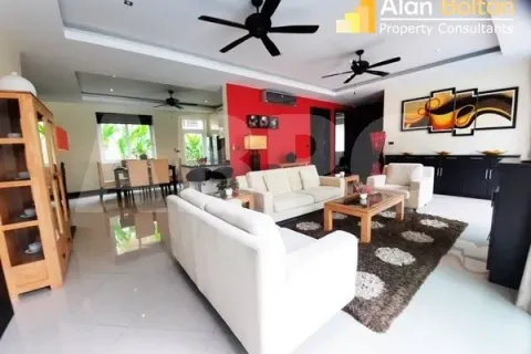 บ้านในพัทยา, ประเทศไทย 4 ห้องนอน № 210473 - รูปถ่าย 18