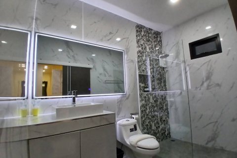 Villa à Pattaya, Thaïlande 3 chambres № 147135 - photo 15