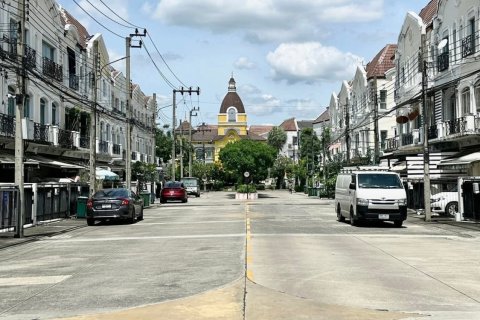 Таунхаус в Лат Пхрау, Бангкок, Таиланд с 3 спальнями  № 147134 - фото 6