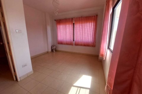 Дом в Паттайе, Таиланд с 3 спальнями  № 147131 - фото 8