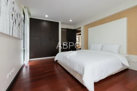 House in Pattaya, Thailand 4 bedrooms № 210494 - photo 6